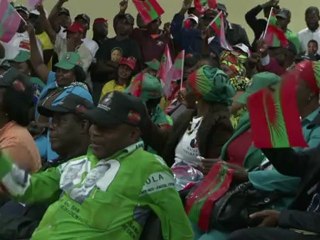 Débat en Angola sur la préparation des élections