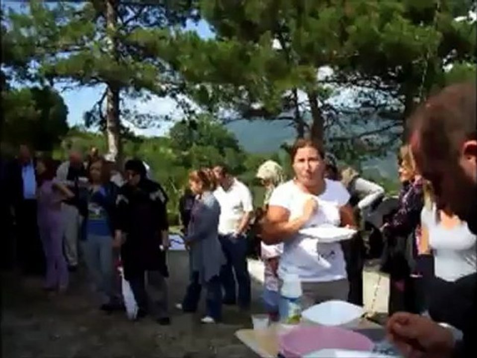 Köy konağı açılışı