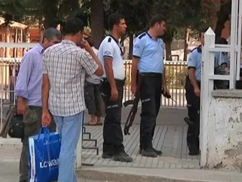 Rebels attack Syrian troops in Homs