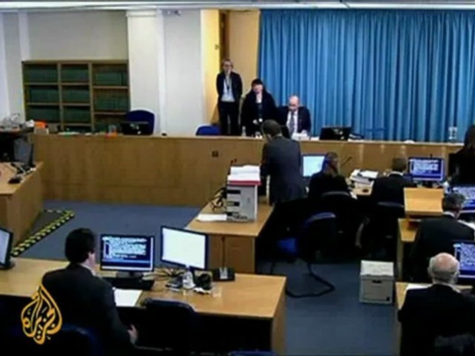 Ex-editor charged in UK hacking scandal