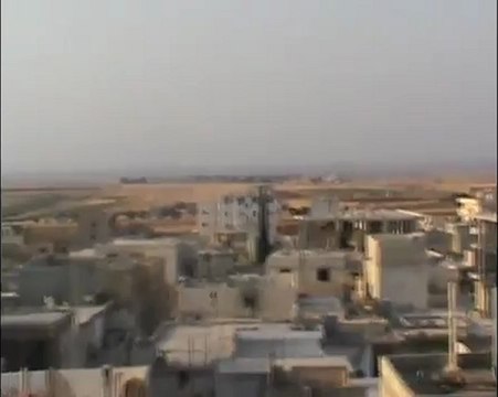 Syria فري برس ادلب احنراق طيارة داخل مطار تفتناز العسكري 30-8-2012