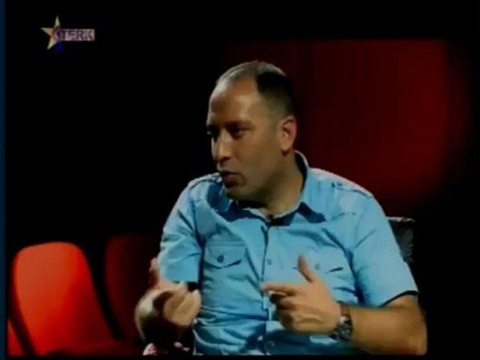 Bêndera Çandê~Li ser Şanoya kurd~î û Cîhanî, Ji Amedê çawa tê dîtin. 2012 08 29