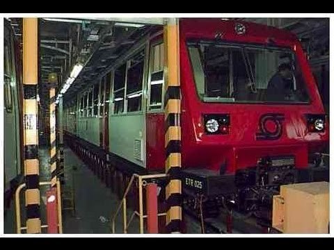 Somma Vesuviana (NA) - Treno travolge auto muore una donna, ferita la sorella (30.08.12)