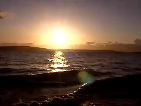 Classic guitar of Alisa Gladyseva Alias Guitar the life's true fingerstyle playing of original version