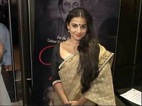 Vidya Balan Gets 5 Crores To Endorse A Sari - Bollywood Babes