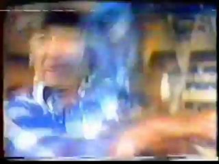 Como tengo ganas de leer el diario de hoy... Olmedo me vende en el café DIARIO POPULAR