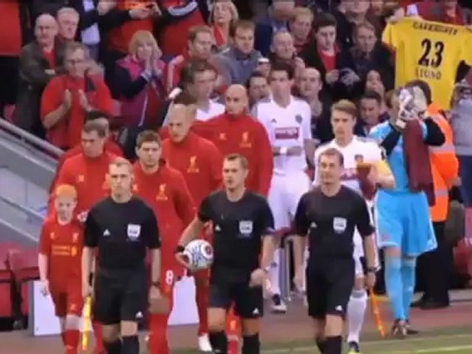 EL-Quali: Reina patzt! Aber Suarez rettet die Reds