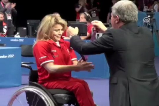 Muslu'dan dünya ve paralimpik rekor