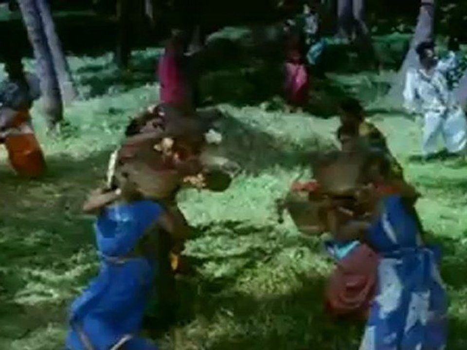 Mayilu Mayilu kethes