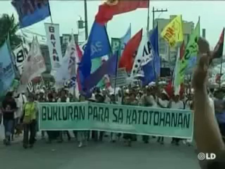 Noticias en Libertad Fin de Semana 21:00 Horas - 01/08/09