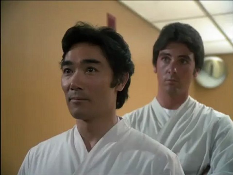 001 - Quincy - Mord im Rathaus (2/2)