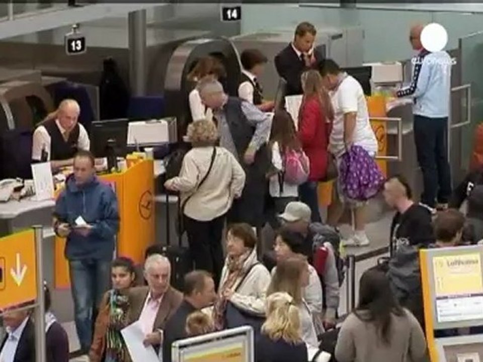 Lufthansa cabin crews end strike