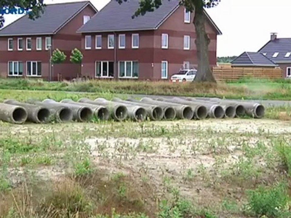 Leek gooit bouwkavels in de uitverkoop - RTV Noord