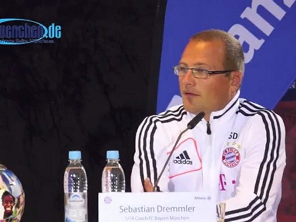 FC Bayern München U16 Coach Sebastian Dremmler zum Thema Nachwuchsarbeit