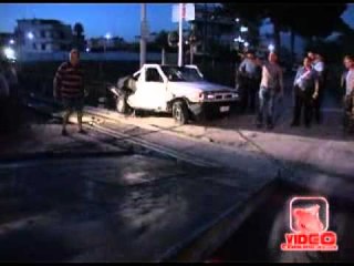 Poggiomarino (NA) - Treno travolge auto muore pensionato (live 30.08.12)