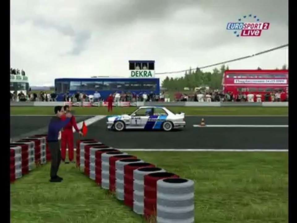 Fight mit jolahiti in Mainz_E30 M3_GTR2_12-11-11 - YouTube  TI