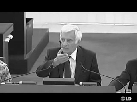 Editorial de César Vidal: Comparecencia de Zapatero en la UE - 07/07/10