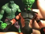 Toy Spot - Toybiz Marvel legends: Face off Hulk and the Leader