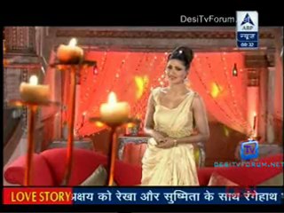 Love Story [Akshay-Raveena] 1st September 2012 Online Video P4