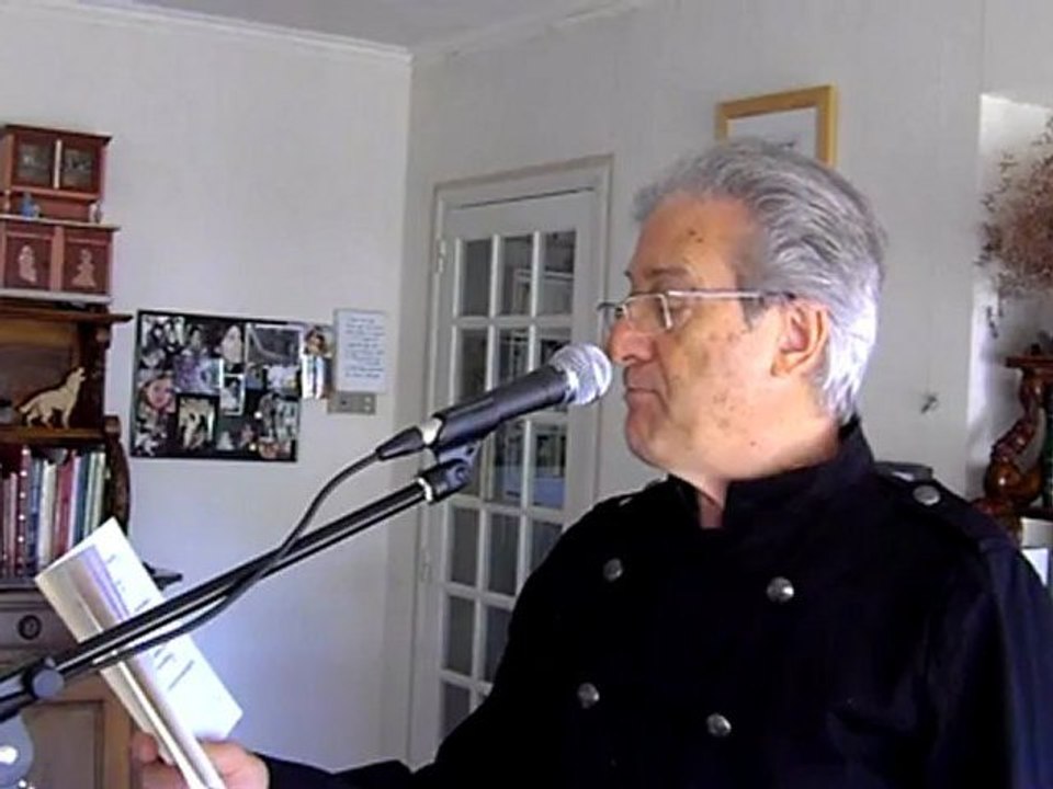 Jacques Guigou lit Augure du grau à Montpellier le 16 juillet 2012