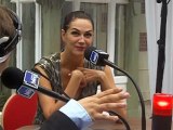 Héléna Noguera au festival de Deauville, au micro de France Bleu.