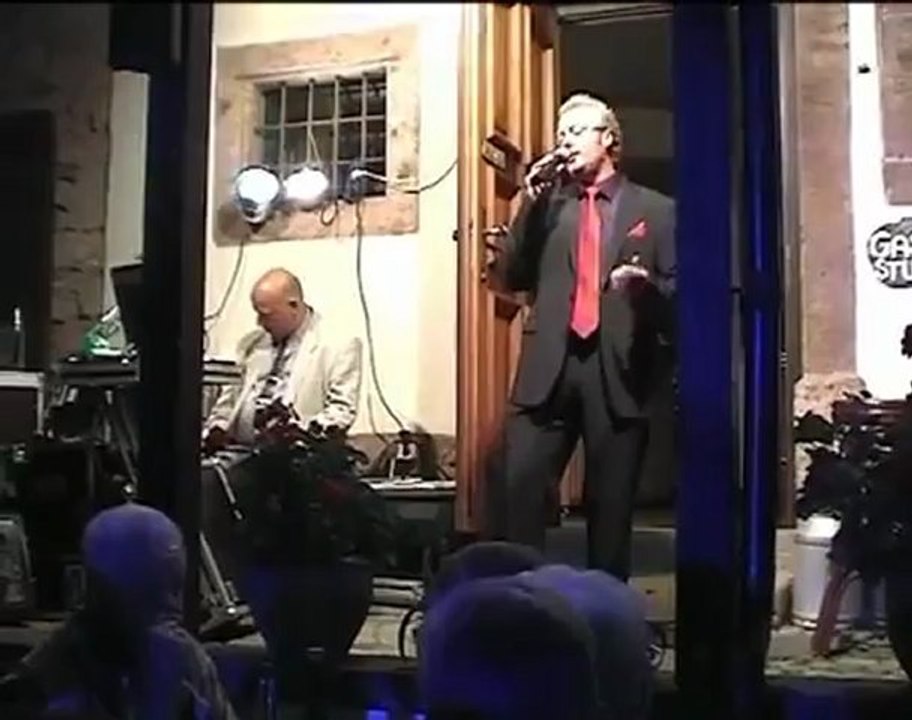 Steffen singt Roland - Was weißt du schon von Liebe