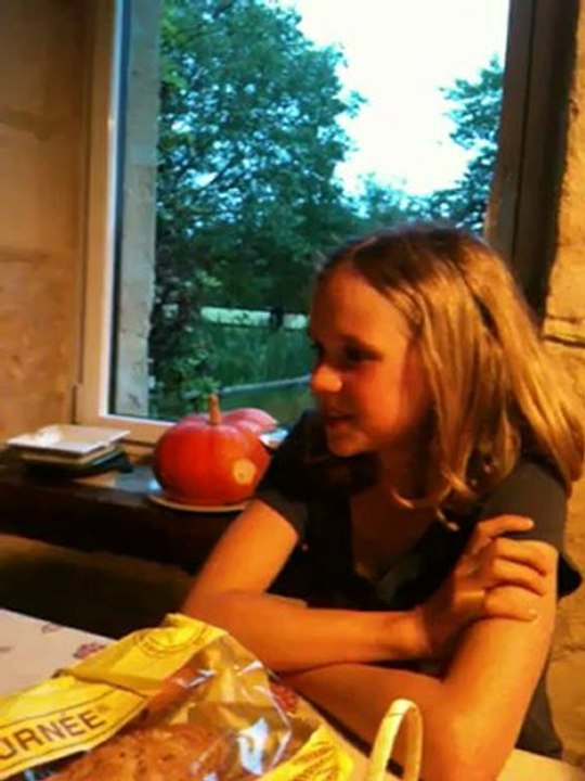 camille_et_luna_nain_rires