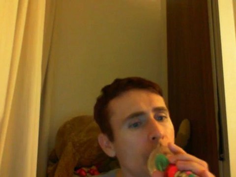 Wiwi égratigne l'amour n'est rien de Mylène Farmer