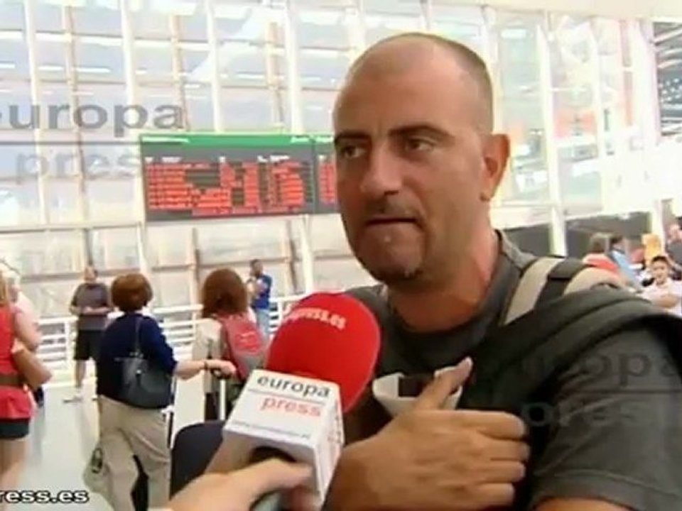 Los viajeros llegan a Atocha tras las vacaciones