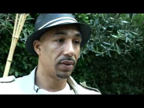 Het Verhaal van Kills Me van Postman