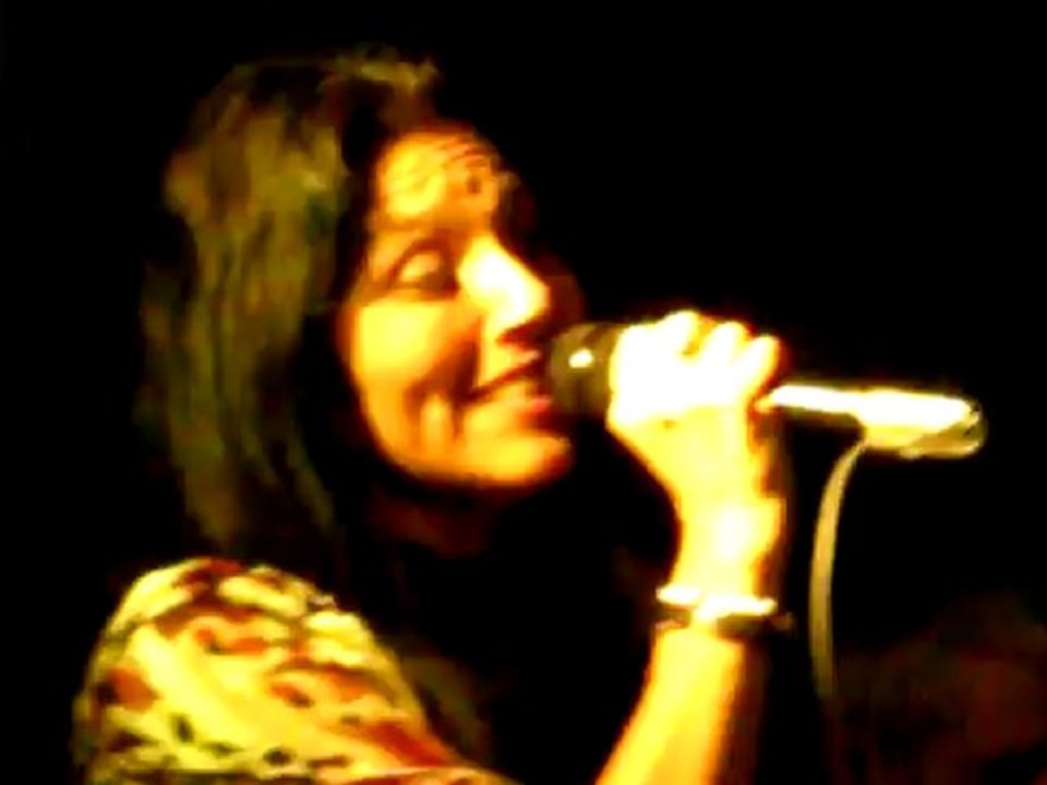 Nora Bonnet... "Taipero Poriahú" (Chamamé)