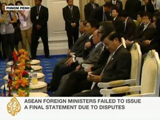 ASEAN summit ends with walk-out by the Philippines' foreign minister