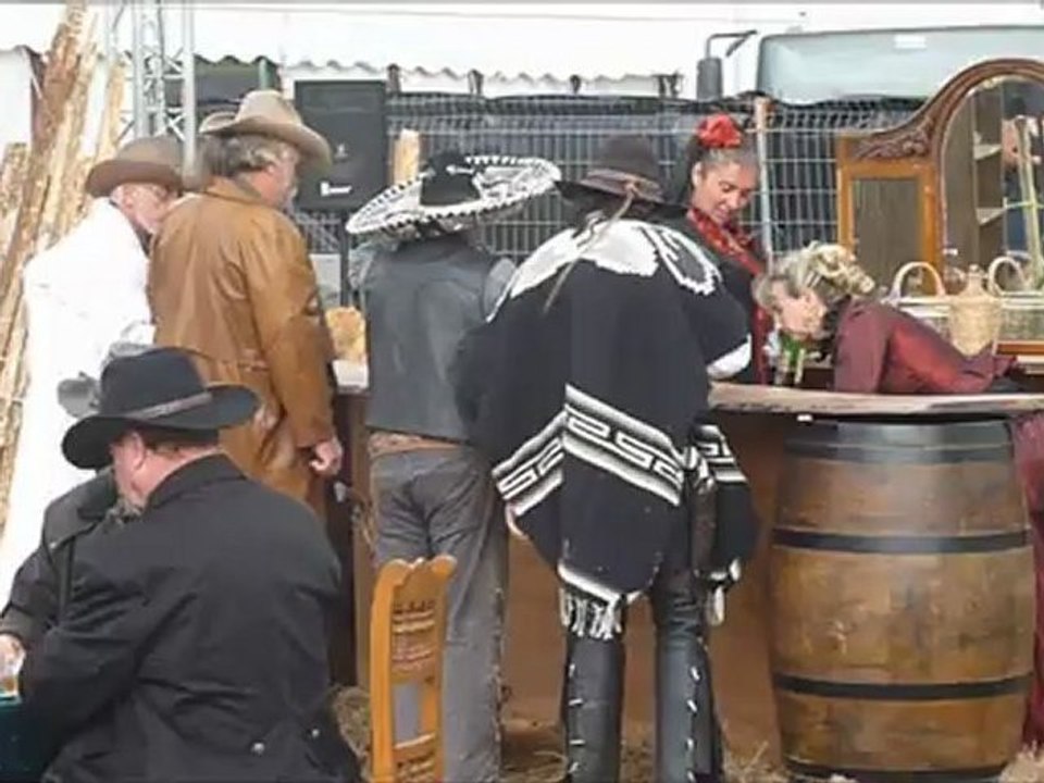 NOUS AVONS FAIT DE LA FIGURATION POUR LE SPECTACLE CAVALCADES CARIO35