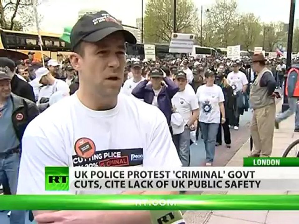 Cop Chop: UK bobbies protest 'criminal' cuts