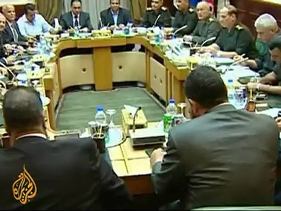 Egypt's Morsi asserts authority over army