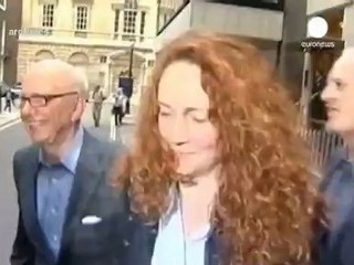 Gran Bretagna: intercettazioni, Brooks in tribunale