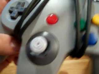 Kinikuman77 vous présente un petit Didacticiel pour changer le stick du Pad Nintendo 64