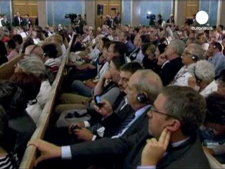 Alman Maliye Bakanı Schaeuble'den yatırımcılara güvence