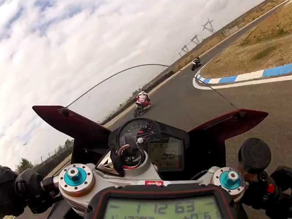 roulage au Circuit carole rsv4 avec manu