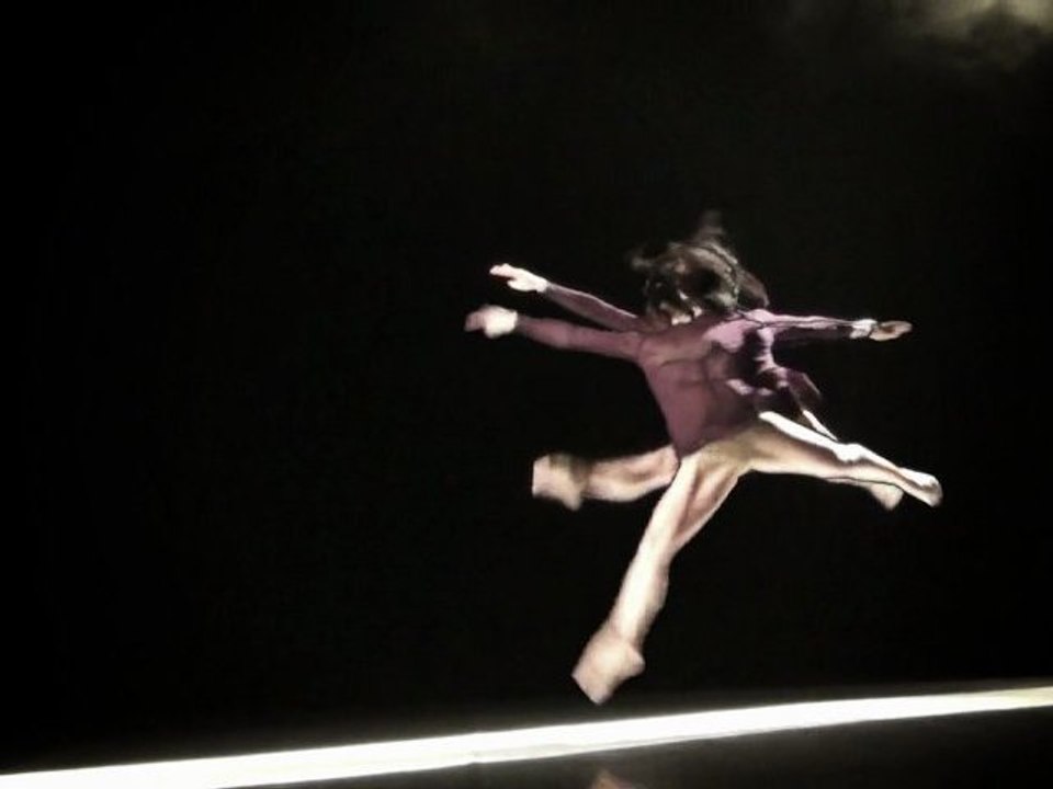 Teaser Raise UP