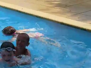 louise piscine des ecureuils