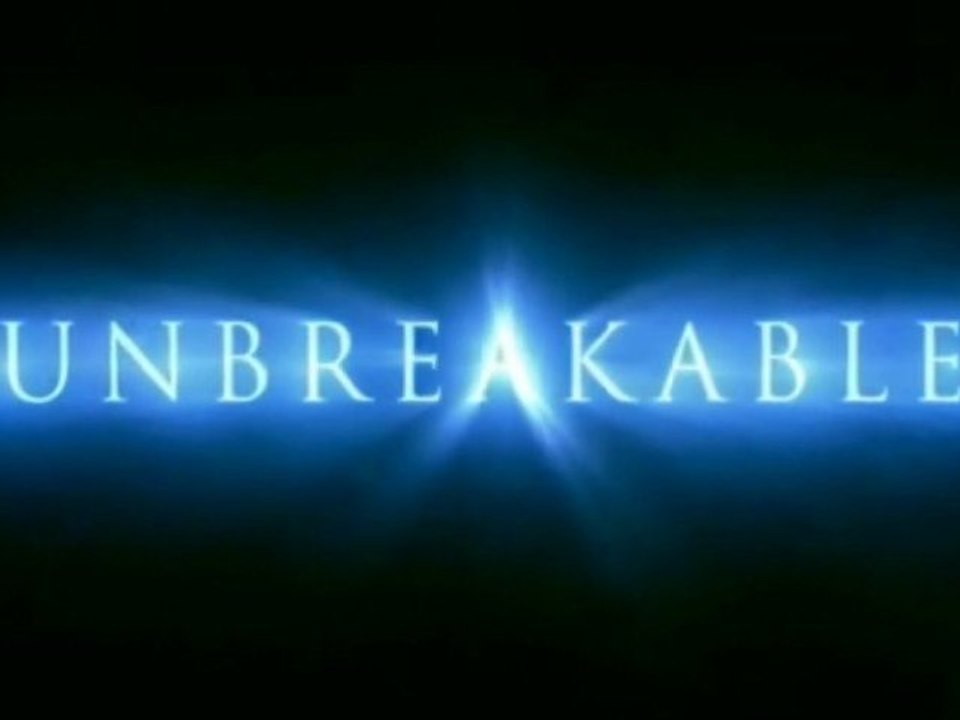 Unbreakable (2000) - Official Trailer [VO-HD]