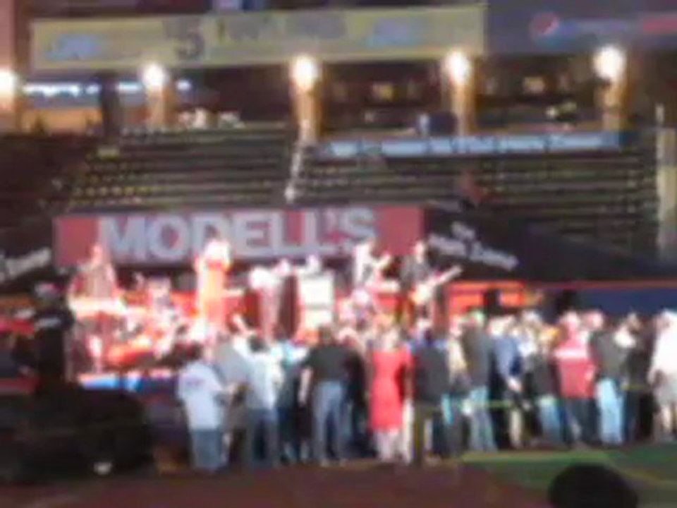 Citi Field Concert 07-20-2012: Daughtry - Rebel Yell