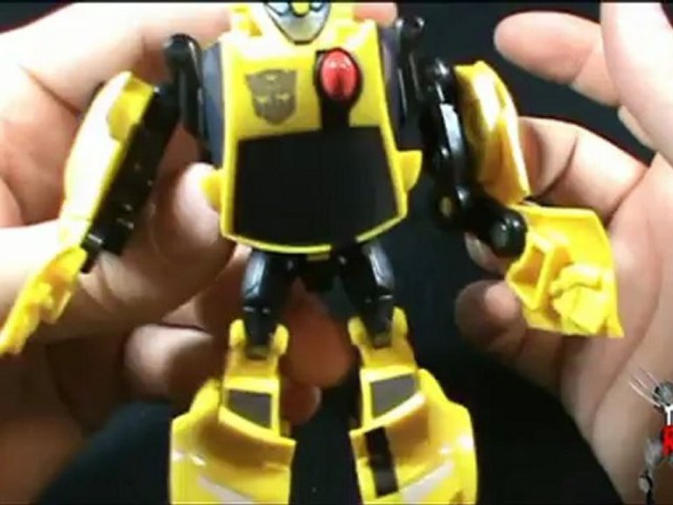 Toy Spot - Hasbro Transformers Animated Activators Bumblebee