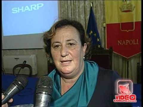 Napoli - La solidarietà delle donne napoletane per l'Emilia Romagna (03.09.12)