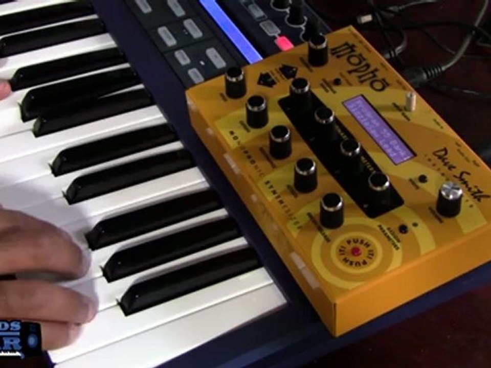 Dave Smith Mopho analog synthesizer review