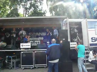 Prijsuitreiking NK behendigheidsrijden categorie bus Hengelo 2012