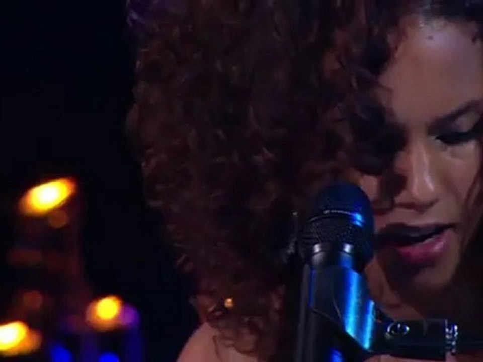 Why Do I Feel So Sad (Piano & I- AOL Sessions +1)