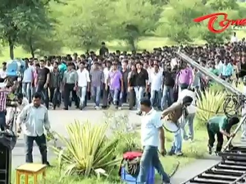 Cameraman Gangatho Rambabu Movie Making Video