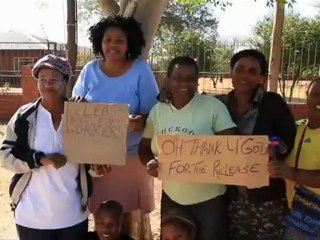 S.Africa frees first batch of miners arrested for killings